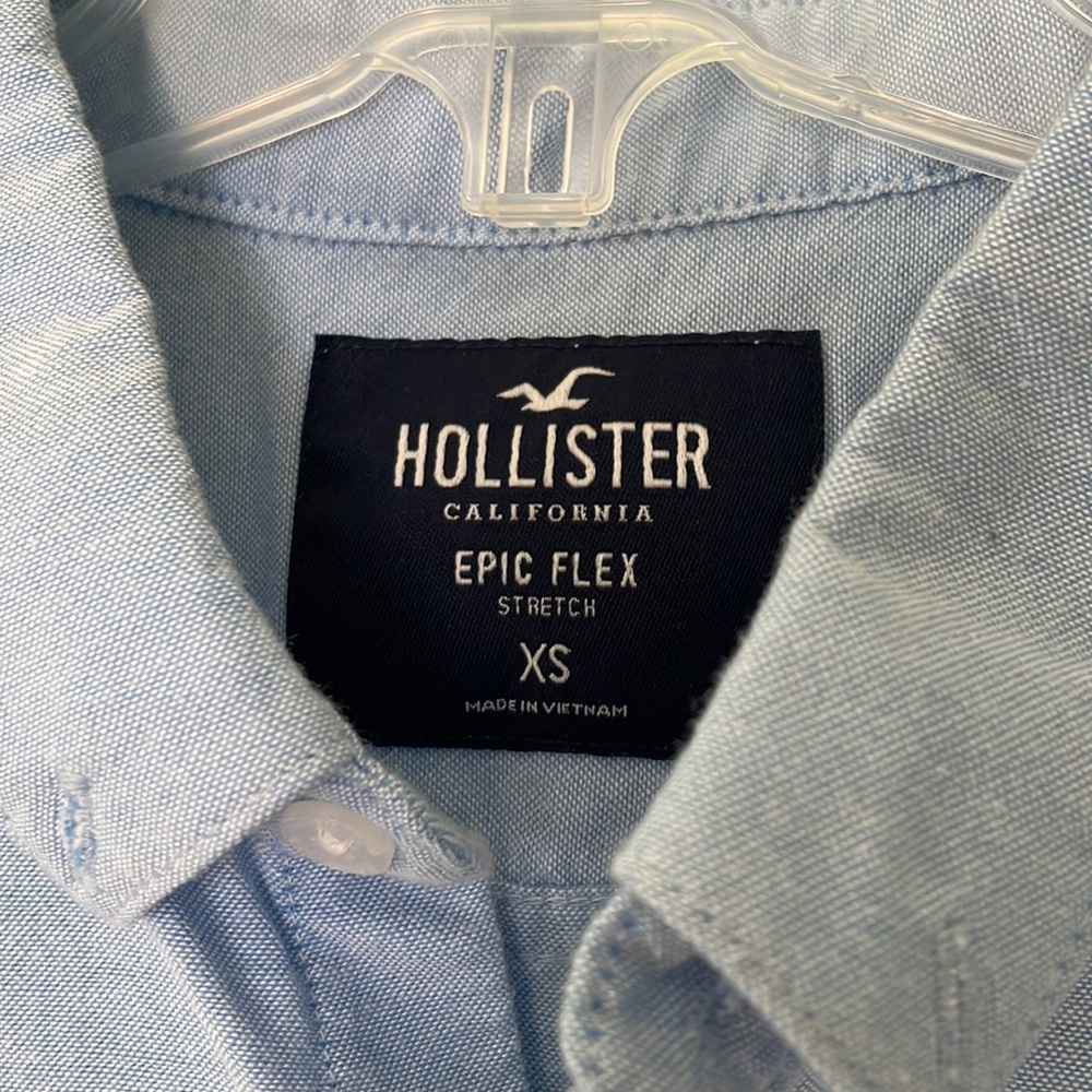 Short-Sleeve Button Up - Picture 2 of 5